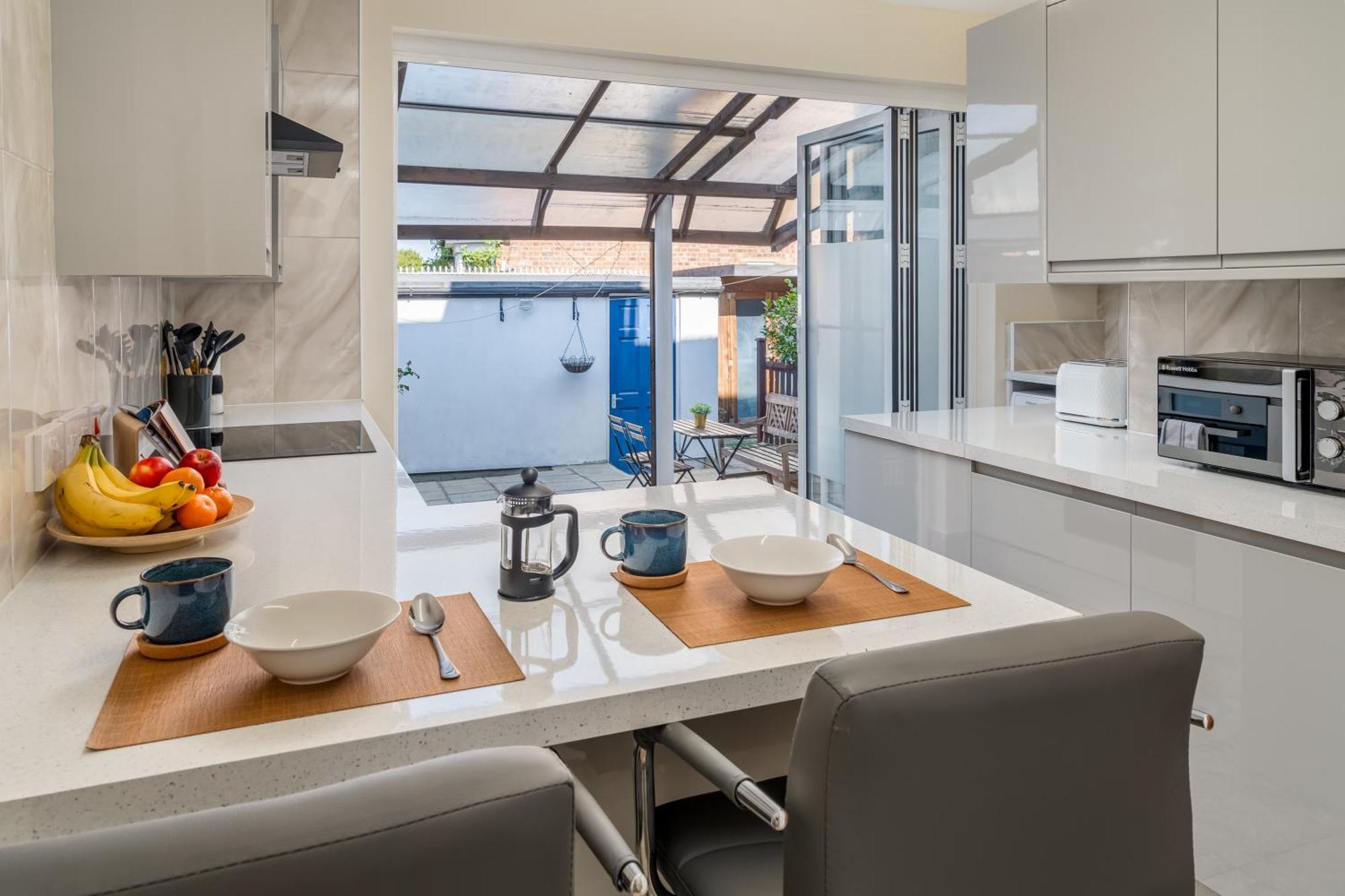Homely And Stylish Apartment With A Garden In East Finchley Londyn Zewnętrze zdjęcie